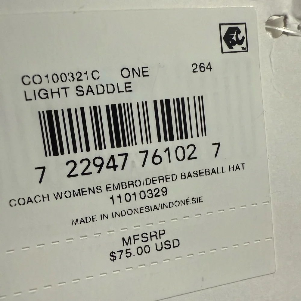 Coach Unisex Hat - Picture 4 of 4